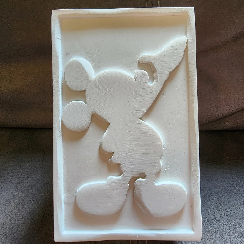 NWT Disney Mickey Mouse Cutout White Silhouette 4 Inch Debossed Figure Tumbler